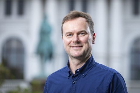 Dr. Sebastian Kloth-Querformat